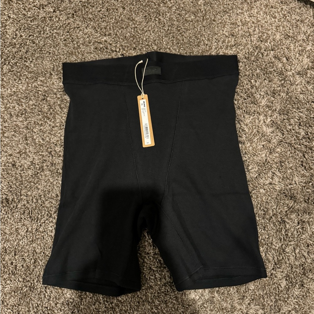 Skims Women’s Black Boxer Shorts